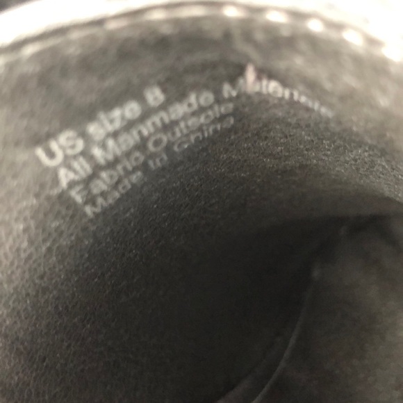 Women’s Sbicca Allegretto Gray Fringe Mule Bootie - Picture 7 of 8